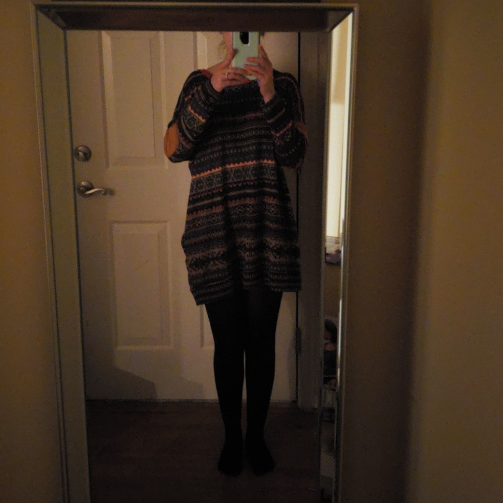Tunic - Picture 2 of 2